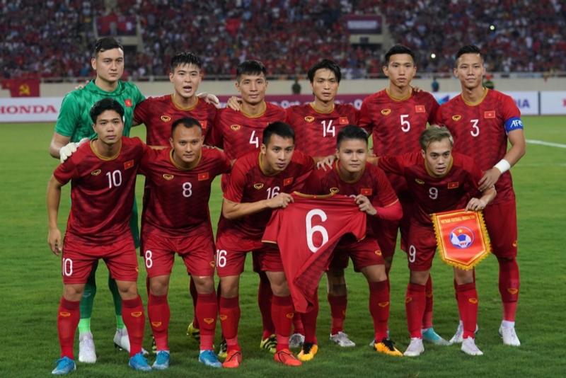 Giải đáp nhanh: bóng đá Việt Nam đứng thứ mấy thế giới?