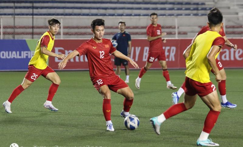 Thành tích của bóng đá Việt Nam-Philippines