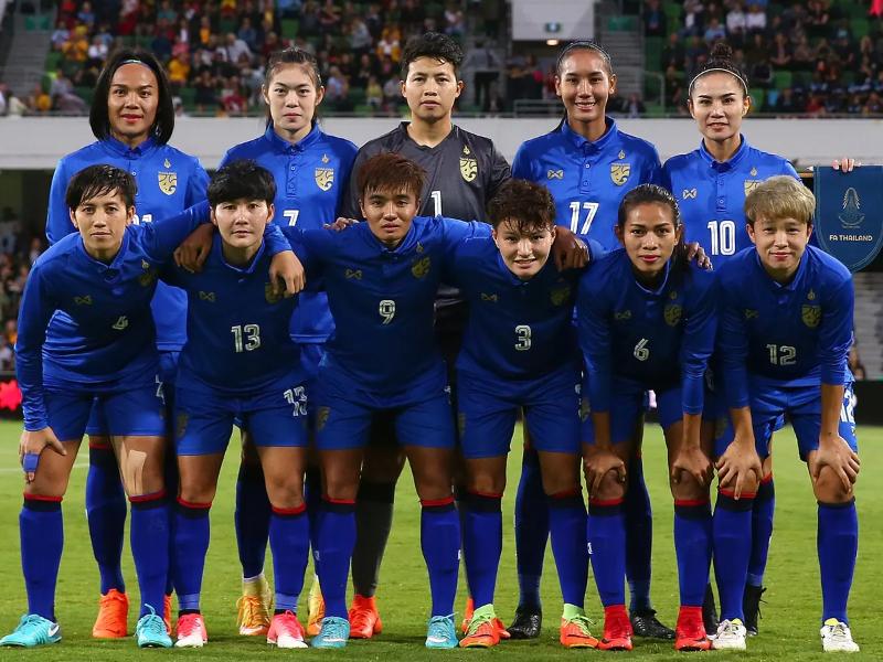 Đội ngũ hiện tại của Đội tuyển bóng đá nữ quốc gia Thái Lan